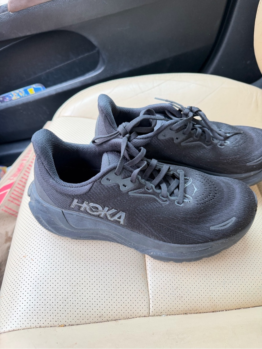 Hoka Black Low-Top Athletic Sneakers with Subtle Gray Logo